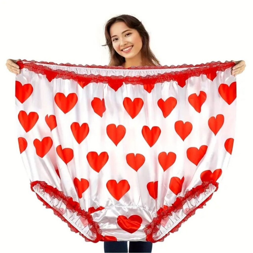 Oversized Granny Panties Underwear Undies Joke Prank Novelty Gift Heart Print - Picture 1 of 4